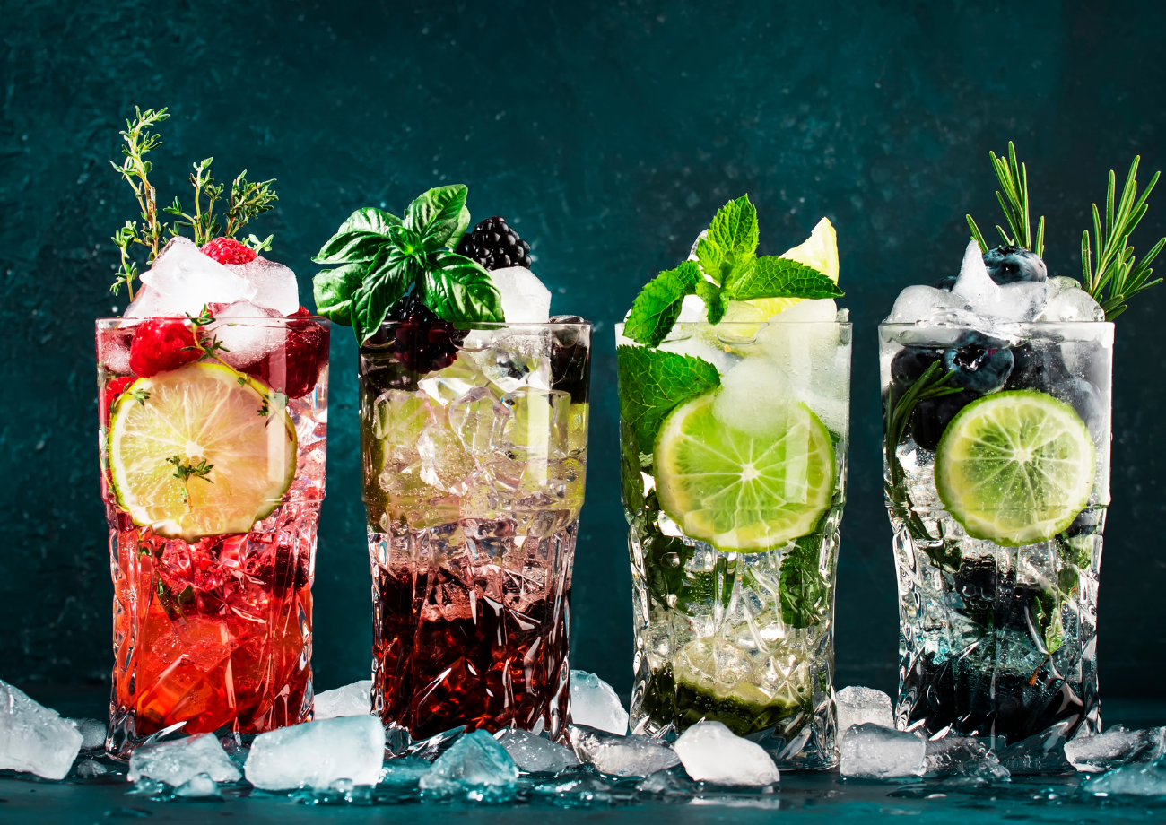Brindis sin culpa: cócteles sin alcohol que conquistan